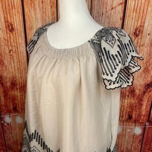 Romeo & Juliet Couture Embroidered Off Shoulder Dress/Blouse Pockets size Small